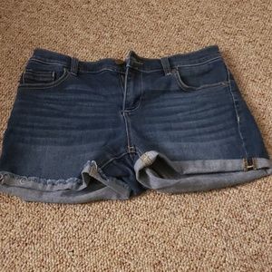 NY&C Soho jean shorts